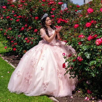 Розови лъскави принцеси рокли топка рокля Quinceanera рокля мъниста дантела лък абитуриентски рокли за момиче корсет дипломиране рокли Vestido De15
