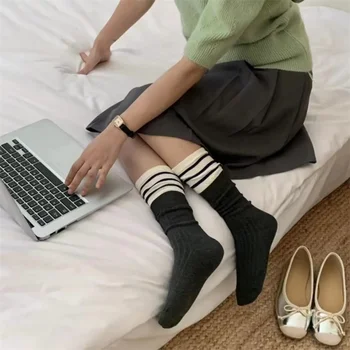 Harajuku INS цвят съвпадение фалшиви две парчета теле чорапи купчина нагоре чорап есен зима дишаща бонбони цвят съвпадение чорап за жени