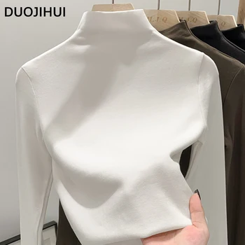 DUOJIHUI Нова класическа бяла мода врата дамски тениски корейски стил основен прост случаен шик 4-цветове S-XL тънък женски тениски