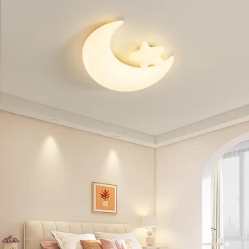 Модерни LED таванни лампи за детска стая Учебна спалня Балкон полилеи астронавт декор акрилна светлина луна форма
